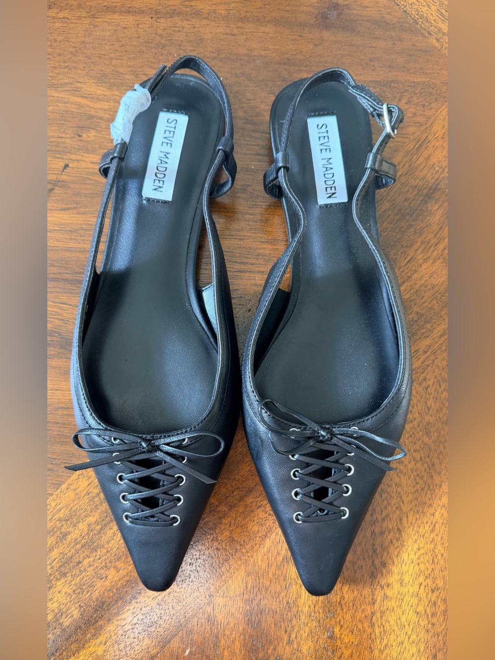 NWOT. Steve Madden Reyanne Black Leather Slingback Flats โ 9.5M